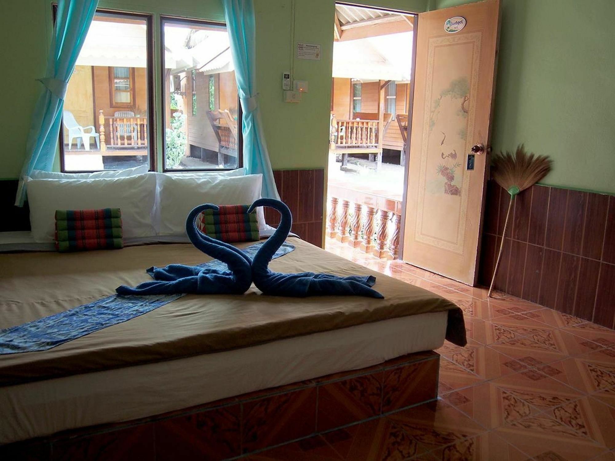 Coco Beach Bungalows Koh Lipe Extérieur photo